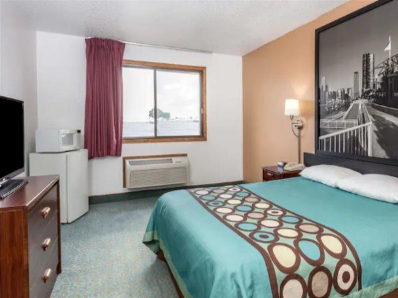 Super 8 By Wyndham Bourbonnais/Kankakee Area Luaran gambar